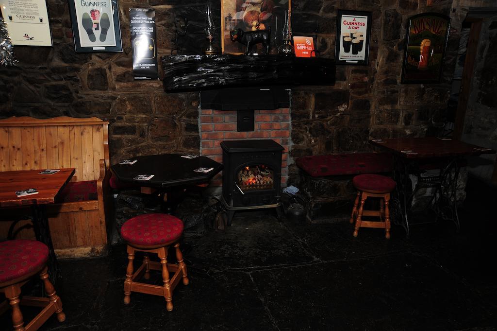 The Mill Bar Panzió Athlone Kültér fotó